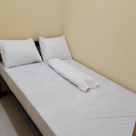 Oyo 91209 Arjuna Residence Syariah Sby Surabaja Exteriér fotografie