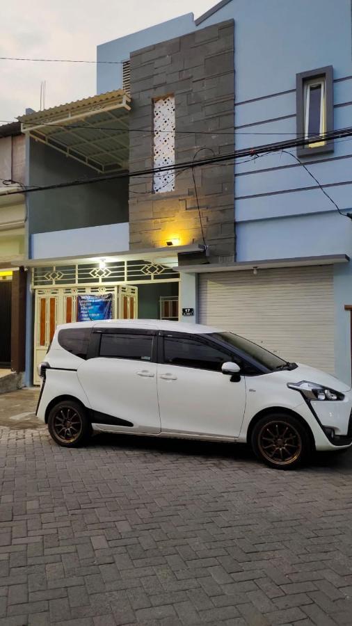 Oyo 91209 Arjuna Residence Syariah Sby Surabaja Exteriér fotografie