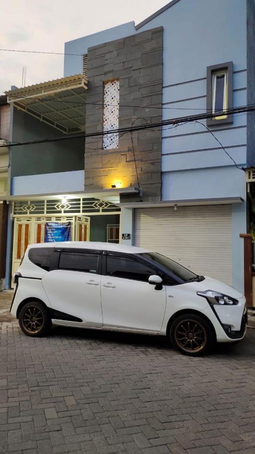 Oyo 91209 Arjuna Residence Syariah Sby Surabaja Exteriér fotografie